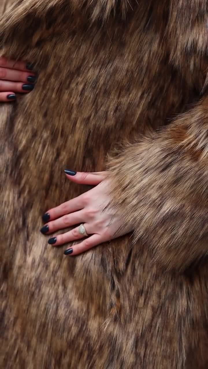 90s Grunge Faux Fox Fur Coat: Midi Length, Oversized Collar - Etsy