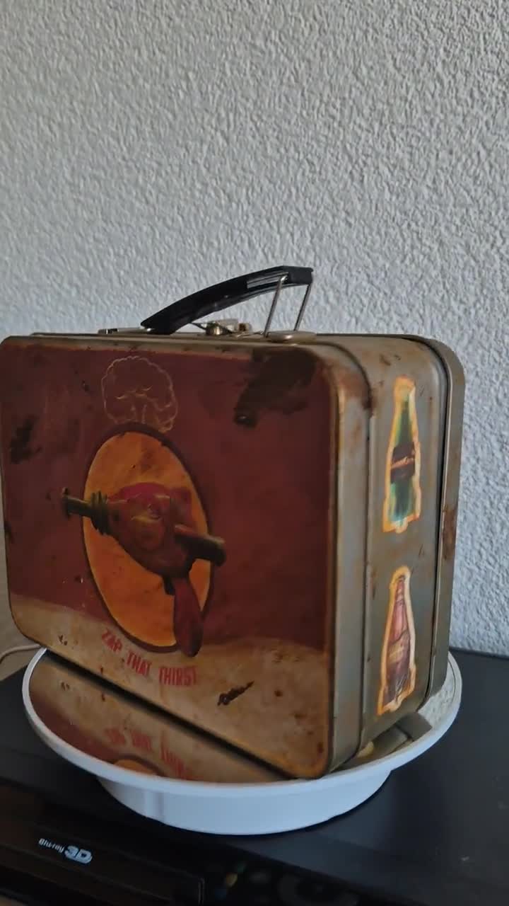 Fallout 4 / Nuka World / Lunchbox/ Non Official / Nuka Cola