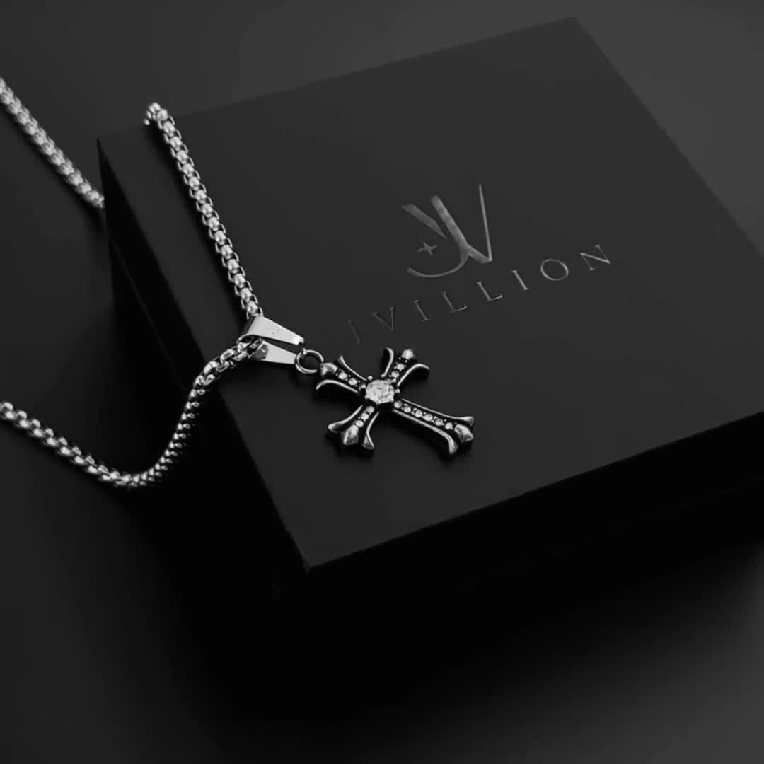 Y2K Cross Chain Silver - Box Chain - Shiny Cross Necklace - Iced