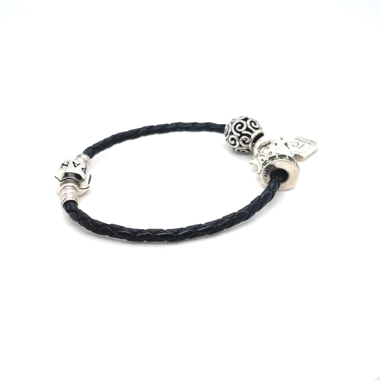 本物のスターリングシルバー PANDORA ブレスレット、チャーム 4 個付き