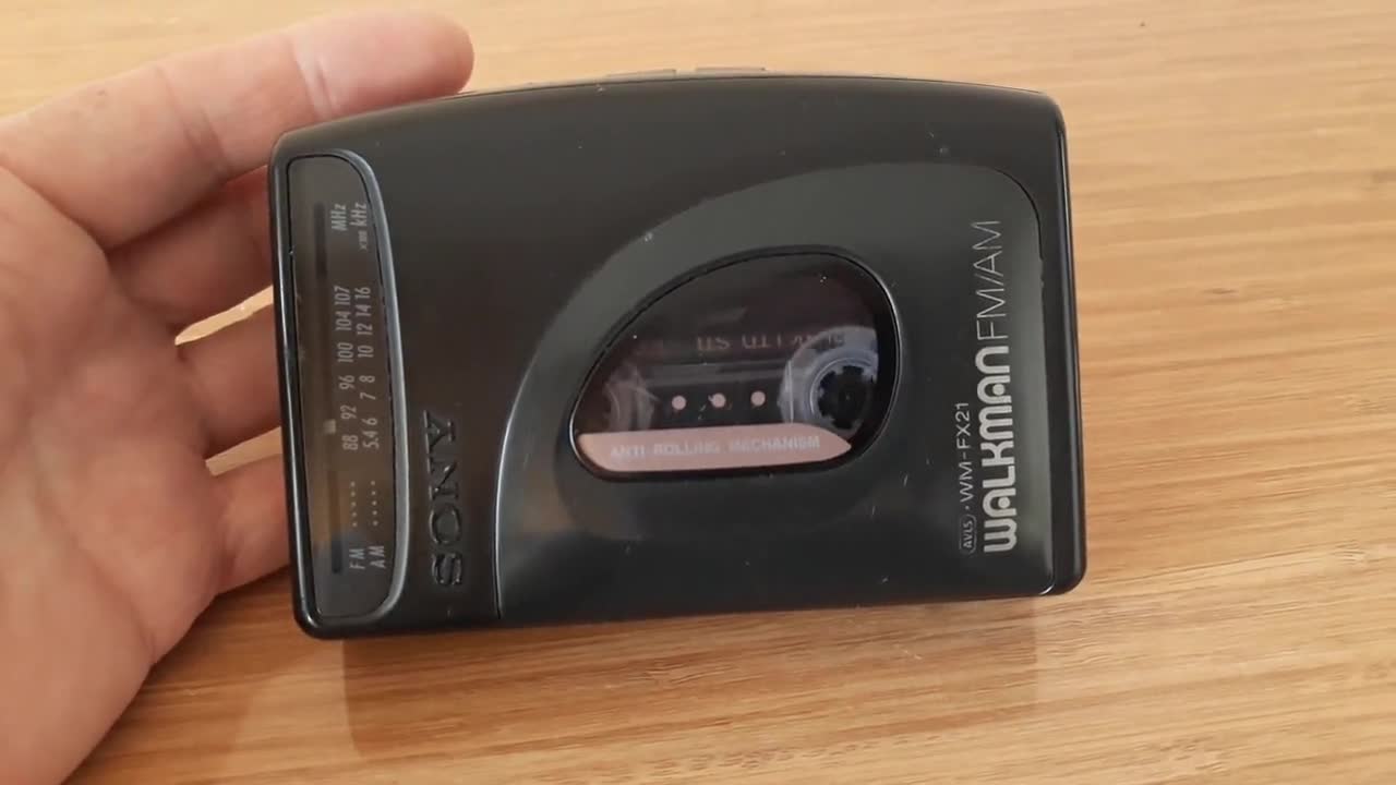 ビンテージ ソニー ウォークマン カセットプレーヤー WM-FX21