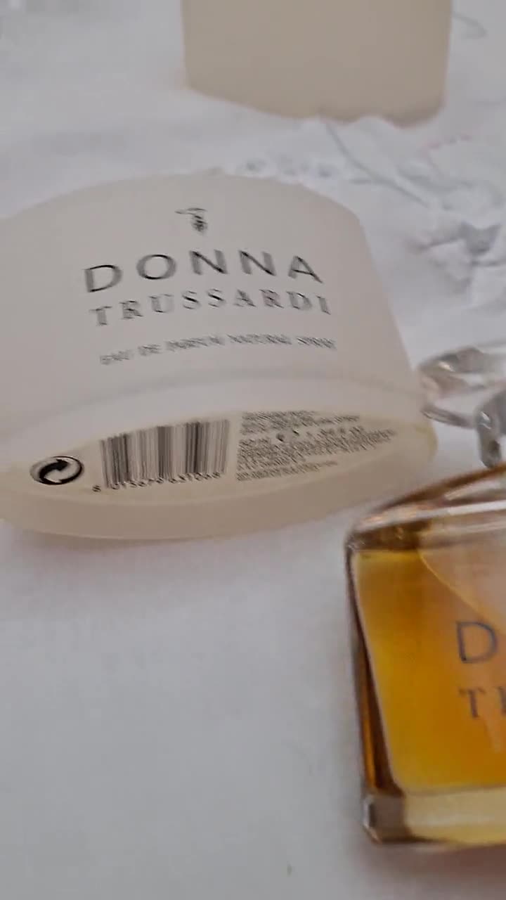 Vintage Donna De Trussardi Eau De Parfum, 100 Ml, 90s Perfume - Etsy