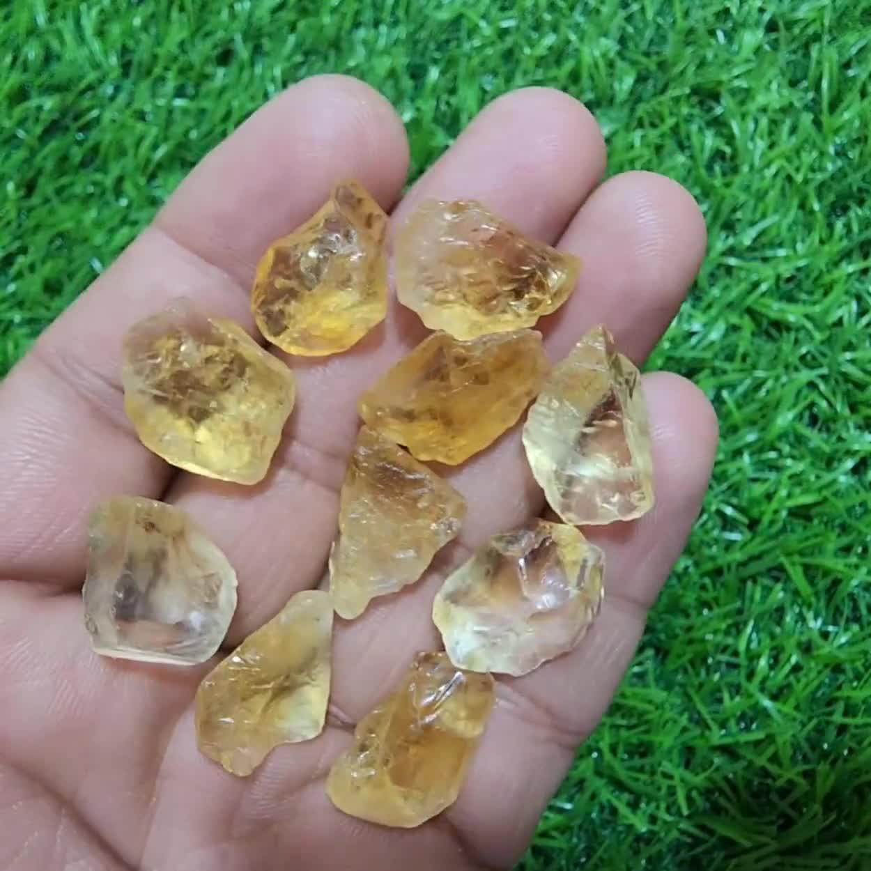 AAA品質のシトリン原石10個：ルース原石（18～20mm） - Etsy 日本