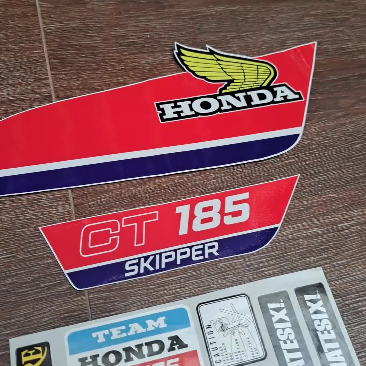 ホンダ CT125 CT185 スキッパー 1989 サイドカバー 燃料ガスタンク用