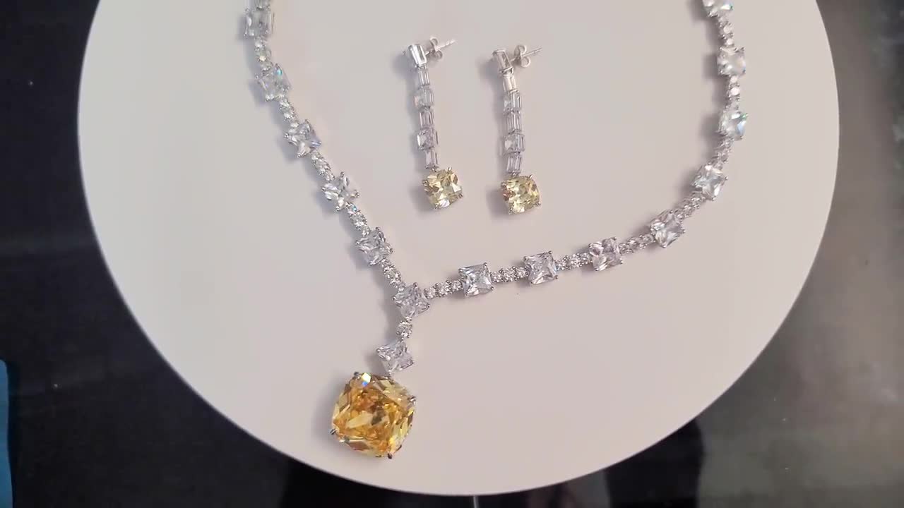 Luxurious Lady Gaga Inspired Canary Yellow Necklace Set Diamond