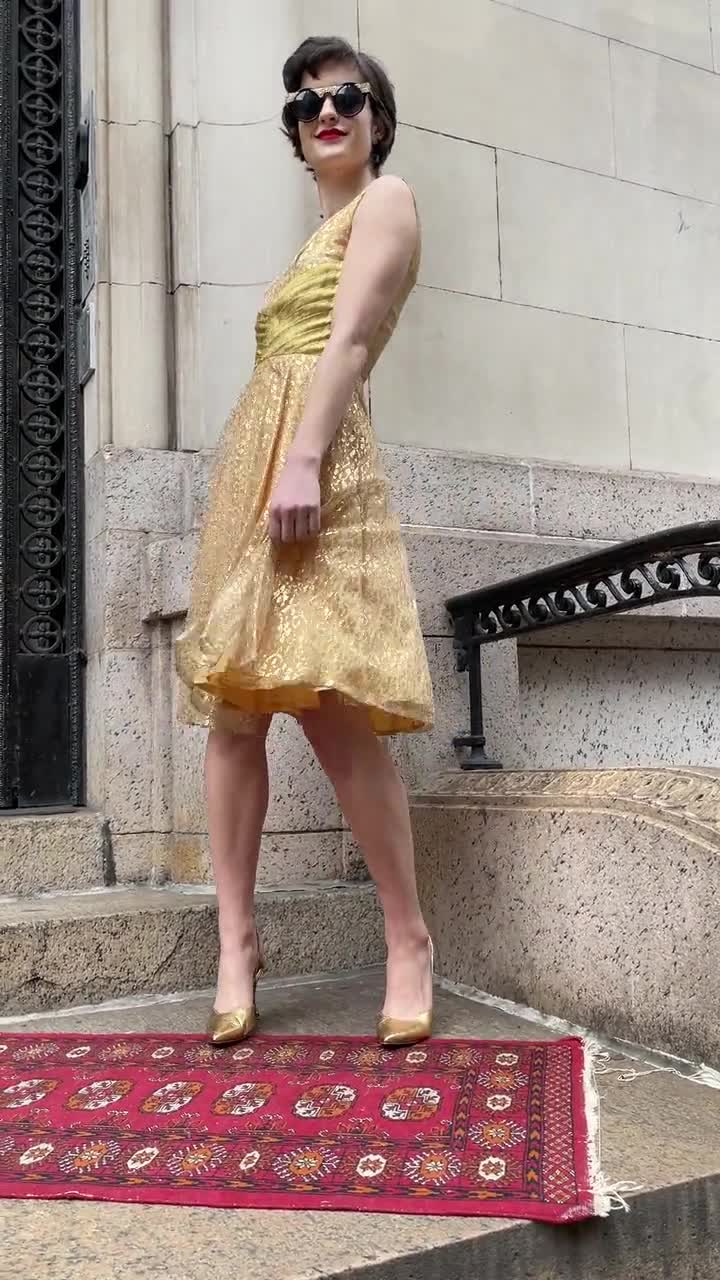 gold 50s dress 50’s and lace dress, Vintage dress, party feature_Celebrity Dresses