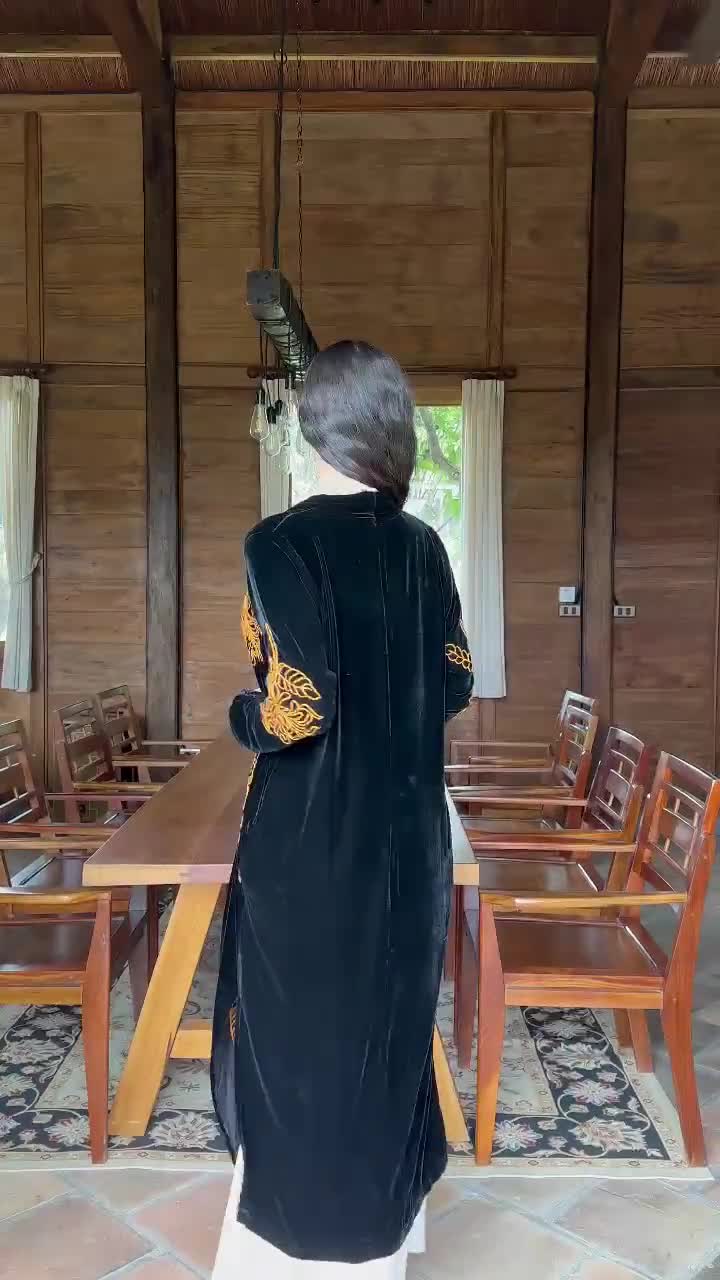 Long Silk Velvet Duster With Hand Embroidery – Side Pockets – Side