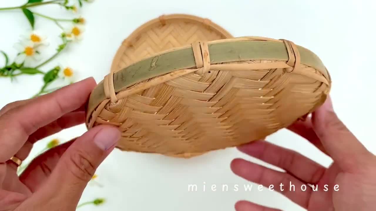 手編みの小さな竹かご：ベトナム風装飾（5.9インチ） - Etsy 日本