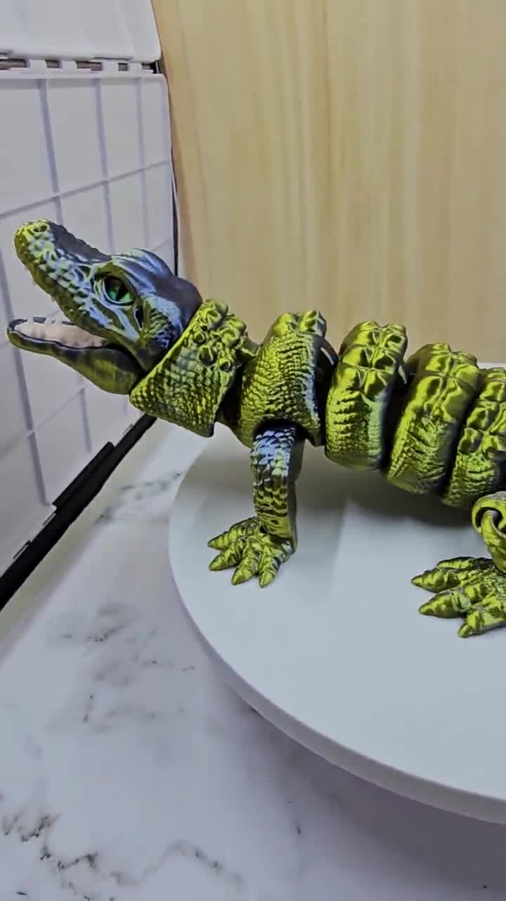 Articulating Alligator 3D Printed Model Raki Box Design Glass Eyes