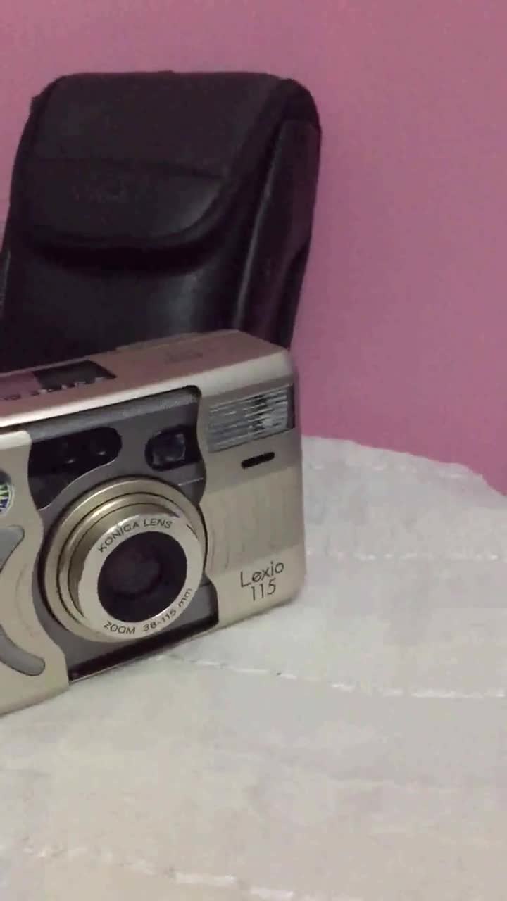 Vintage Konica Lexio 115 Compact Point and , 35mm Film Camera
