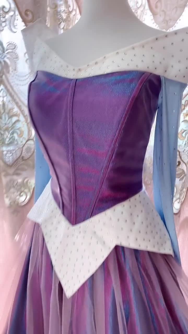 オーロラドレスの色を変える眠れる森の美女の色が変わるコスプレ衣装の