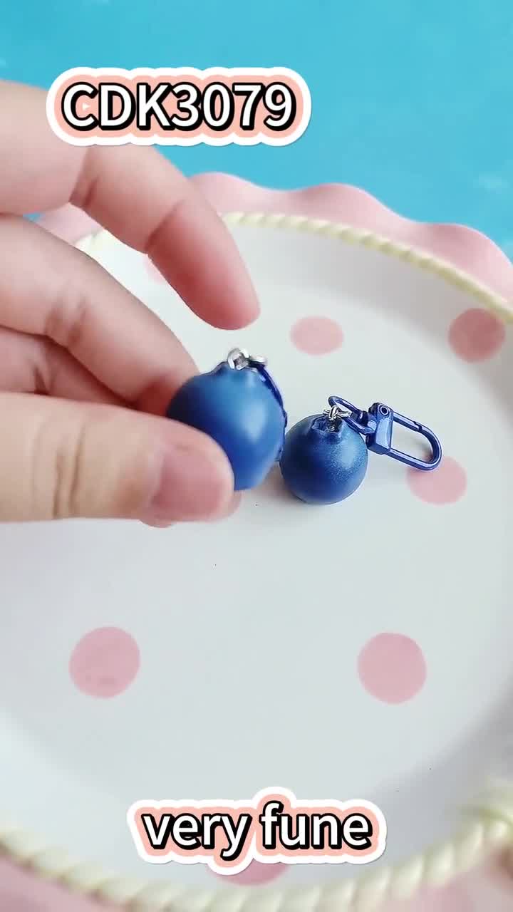 トレンドのファッションアクセサリー、かわいいブルーベリーフルーツ