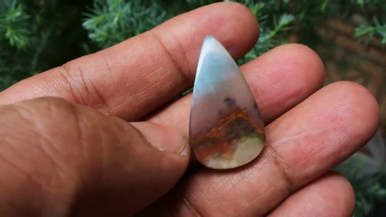 青いオパール化した珪化木 - Etsy 日本
