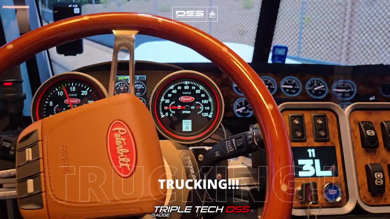 シムレーシングダッシュボードDDU：トリプルスクリーンタッチ