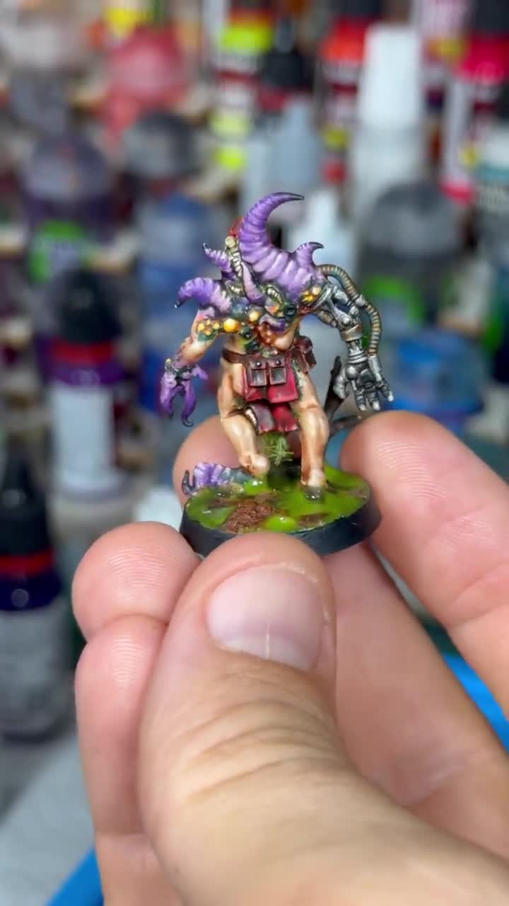 Painted Adeptus Mechanicus Poxwalker Miniature, Painted Skitarii