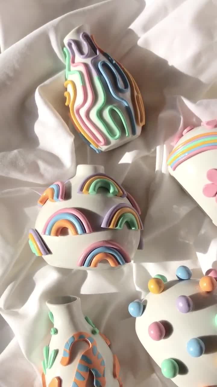 レトロな折衷的なカラフルなつぼみの花瓶/かわいい陶器の花瓶
