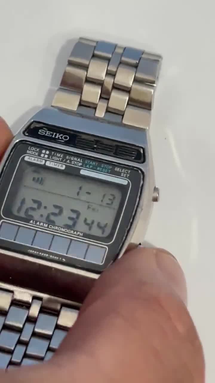 VERY RARE Vintage Seiko A258-5060 Solar Digital Watch, Chronograph