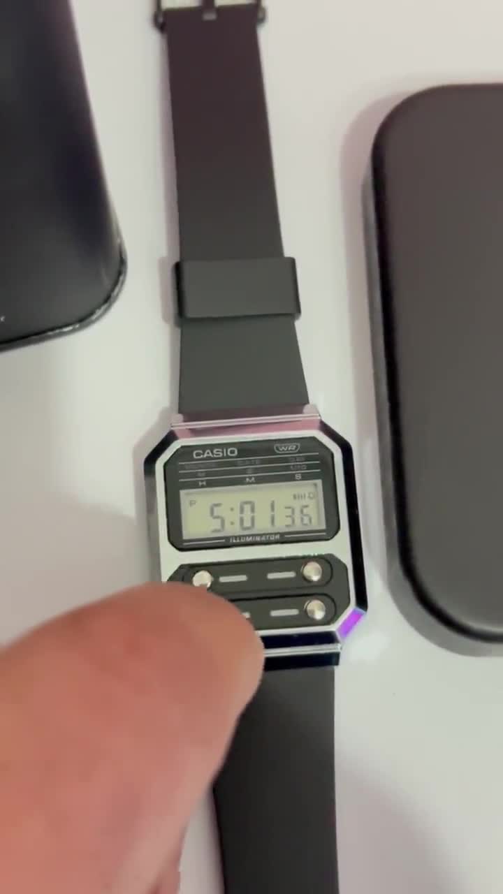 ブラックカラー CASIO A100WE ブラックカラー デジタル腕時計 カシオ