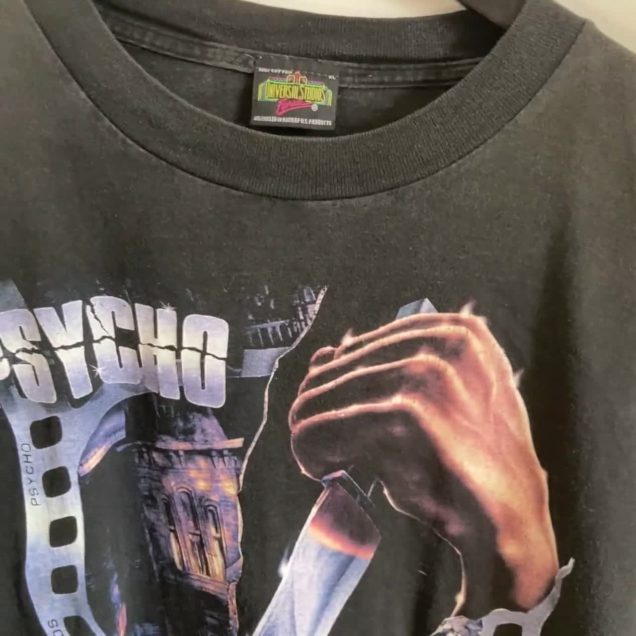 Vintage 90s Psycho Movie T-shirt: Alfred Hitchcock Universal