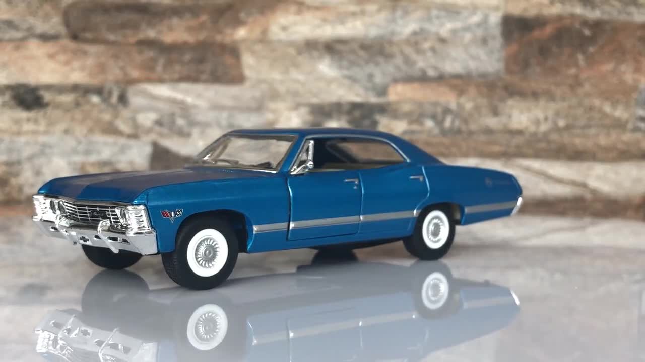 シボレー インパラ 1967 | モデルカー | 1/43 ダイキャストカー | 1:43