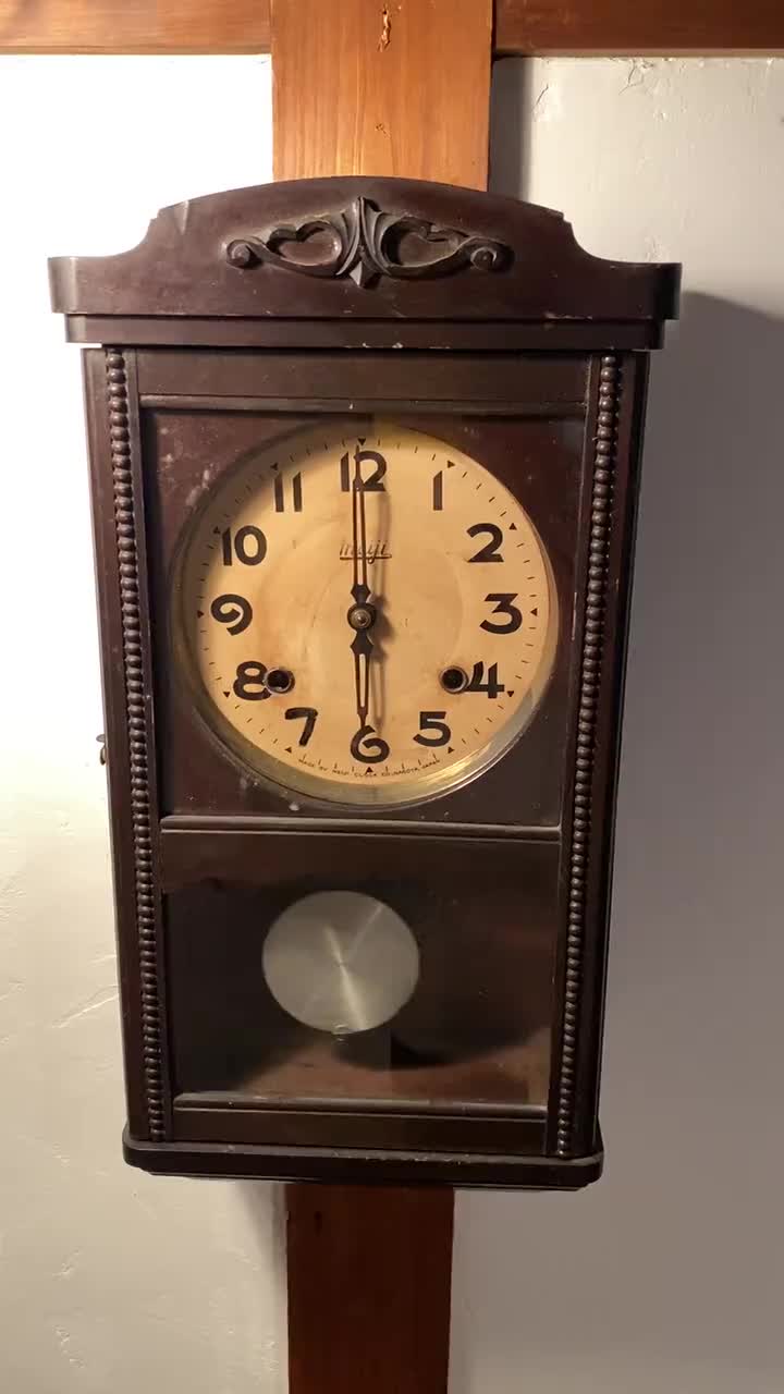 Antique Meiji Wall Clock – Japanese Vintage Pendulum Clock, 1950s