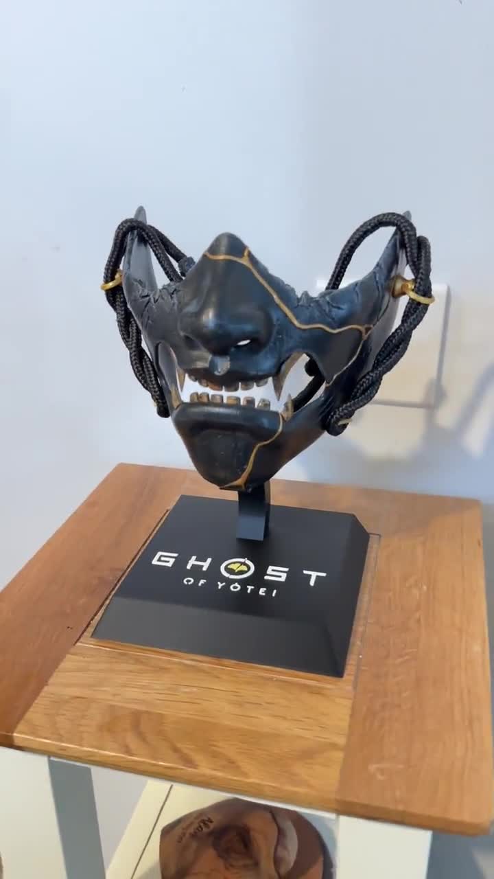 Ghost of Yotei — Black Dye Deluxe Edition Mask With Display Stand