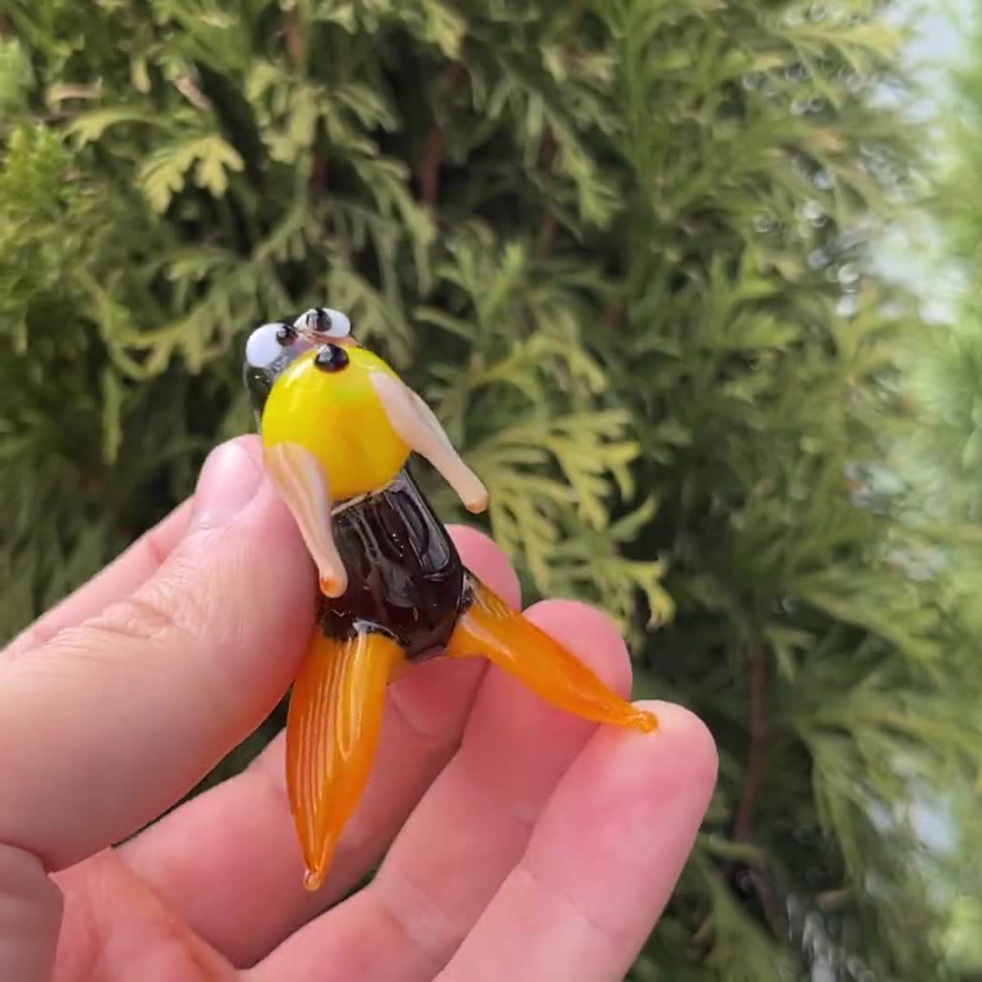 吹きガラスのセイウチの置物 - ハンドメイドのミニチュアアートガラス