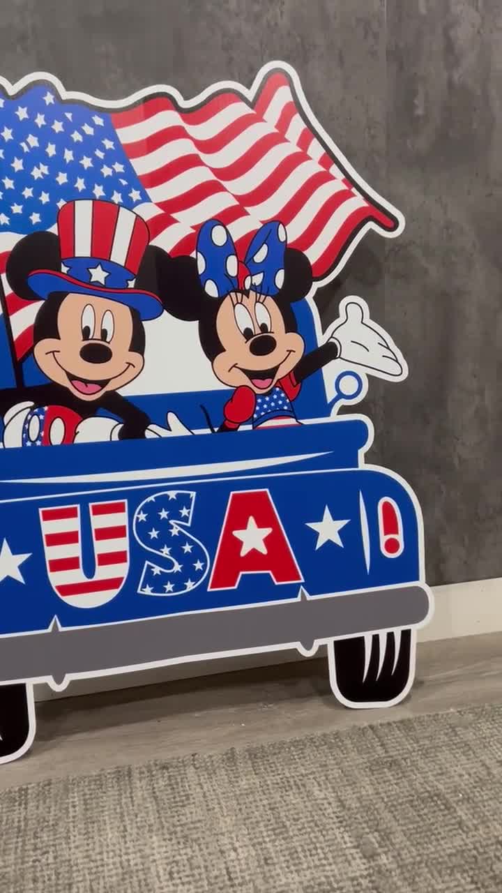 Mickey and Minnie 4th of July Yard Signs Cutouts, Independence Day