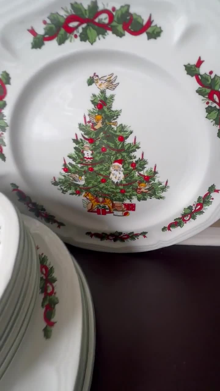 Vintage 90's Christmas Tabletops Unlimited China, Xmas Tree, Holly