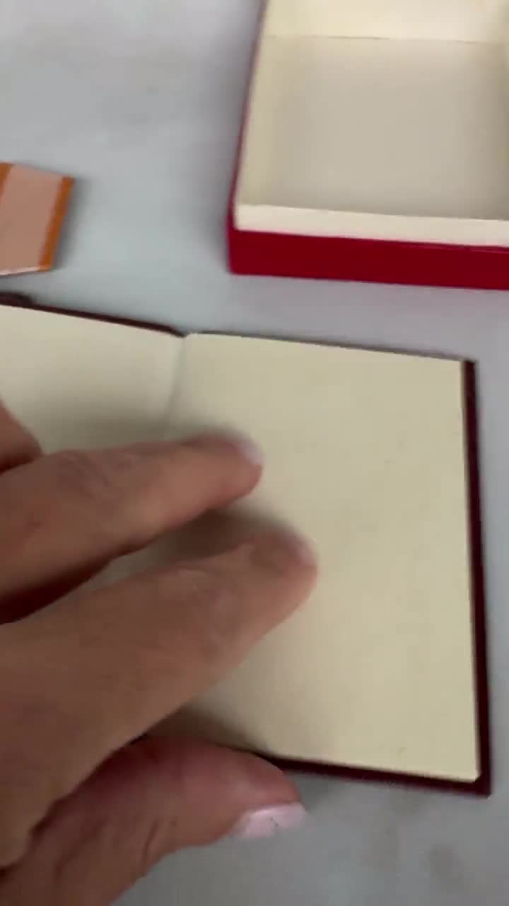 ソビエト連邦のヴィンテージ勲章「名誉勲章」小冊子付き - ソ連勲章