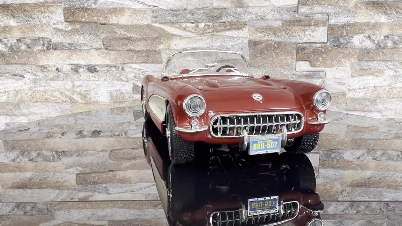 コルベット 1957 | ヴィンテージ モデルカー | 1/18 スケール モデル