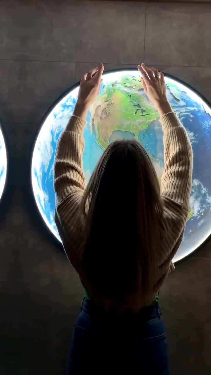 雰囲気のある地球儀ライト、3D LED地球儀装飾、壁掛け式地球儀ランプ