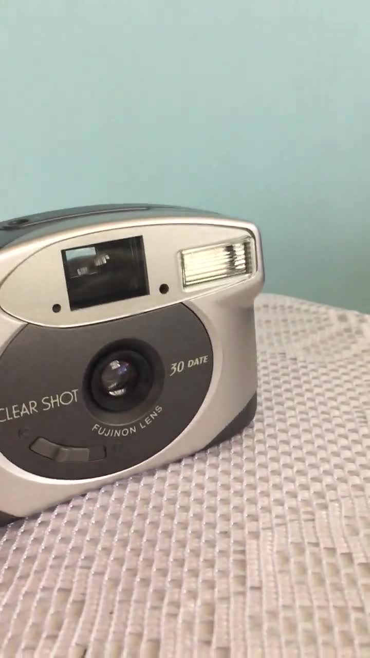 Vintage Fujifilm Clear Shot 30 Date 35mm Point and Shoot Film