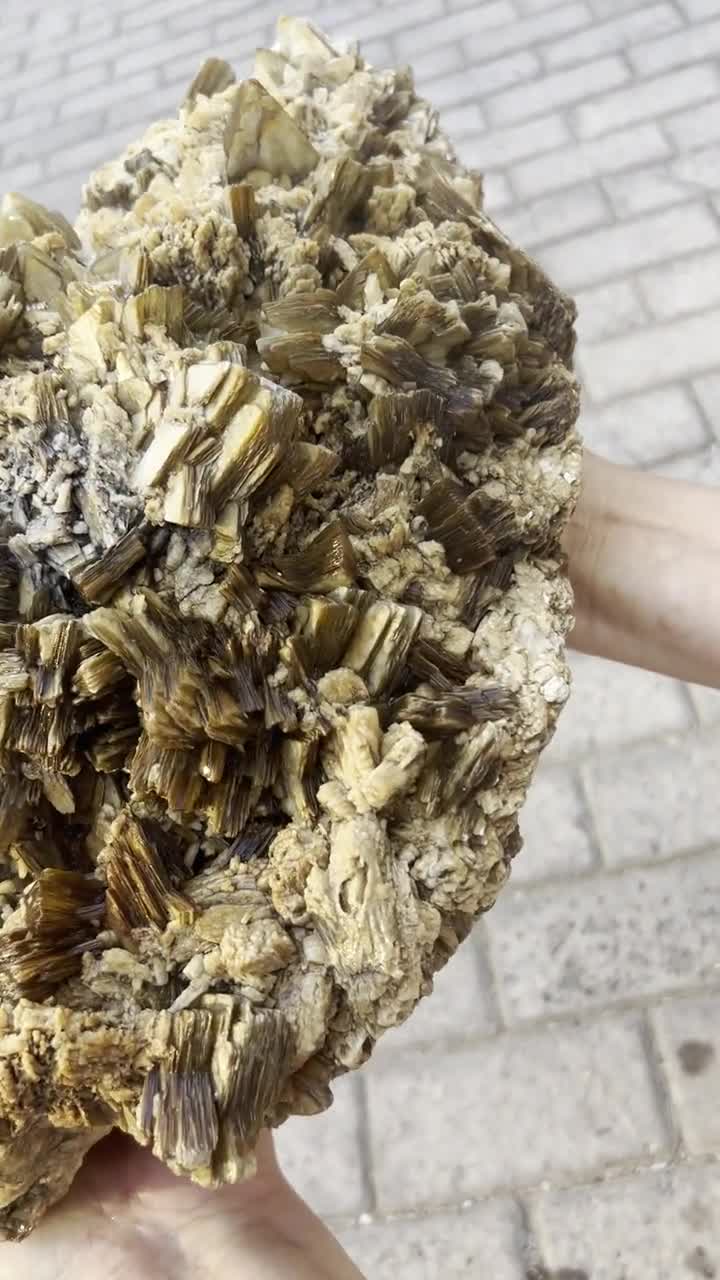 大型天然金雲母原石標本（25.6kg） - Etsy 日本