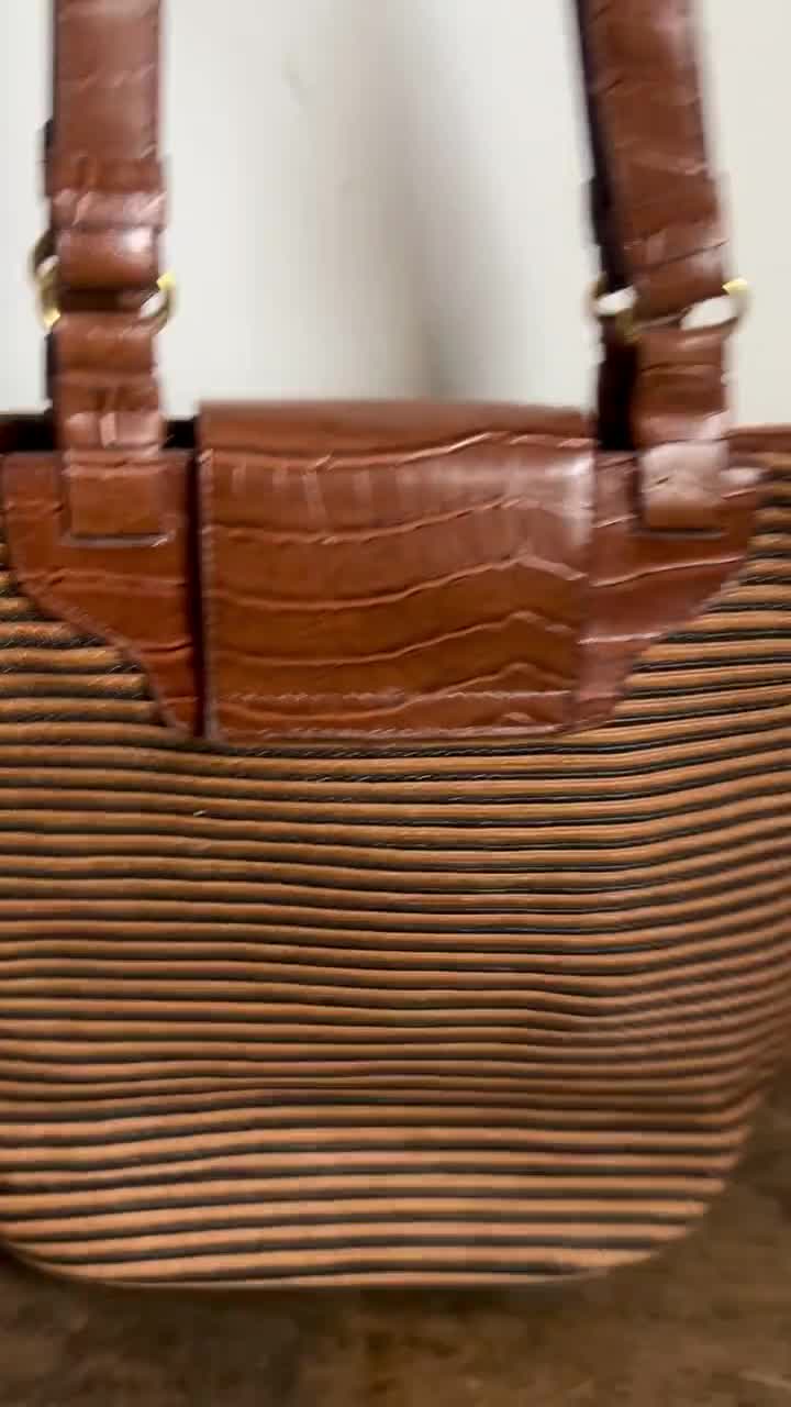 90s Vintage Woven Straw Bucket Bag | Faux Croc Leather Trim - Etsy