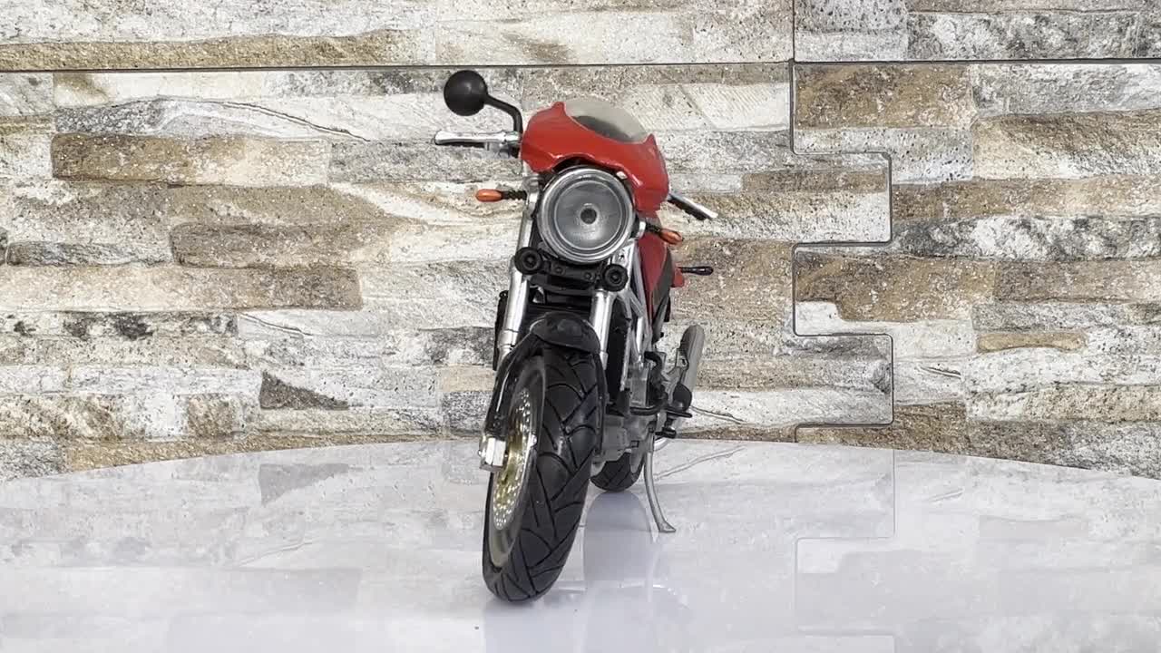 ドゥカティ モンスター S4、スケール 1/12 モデルバイク、ダイキャスト