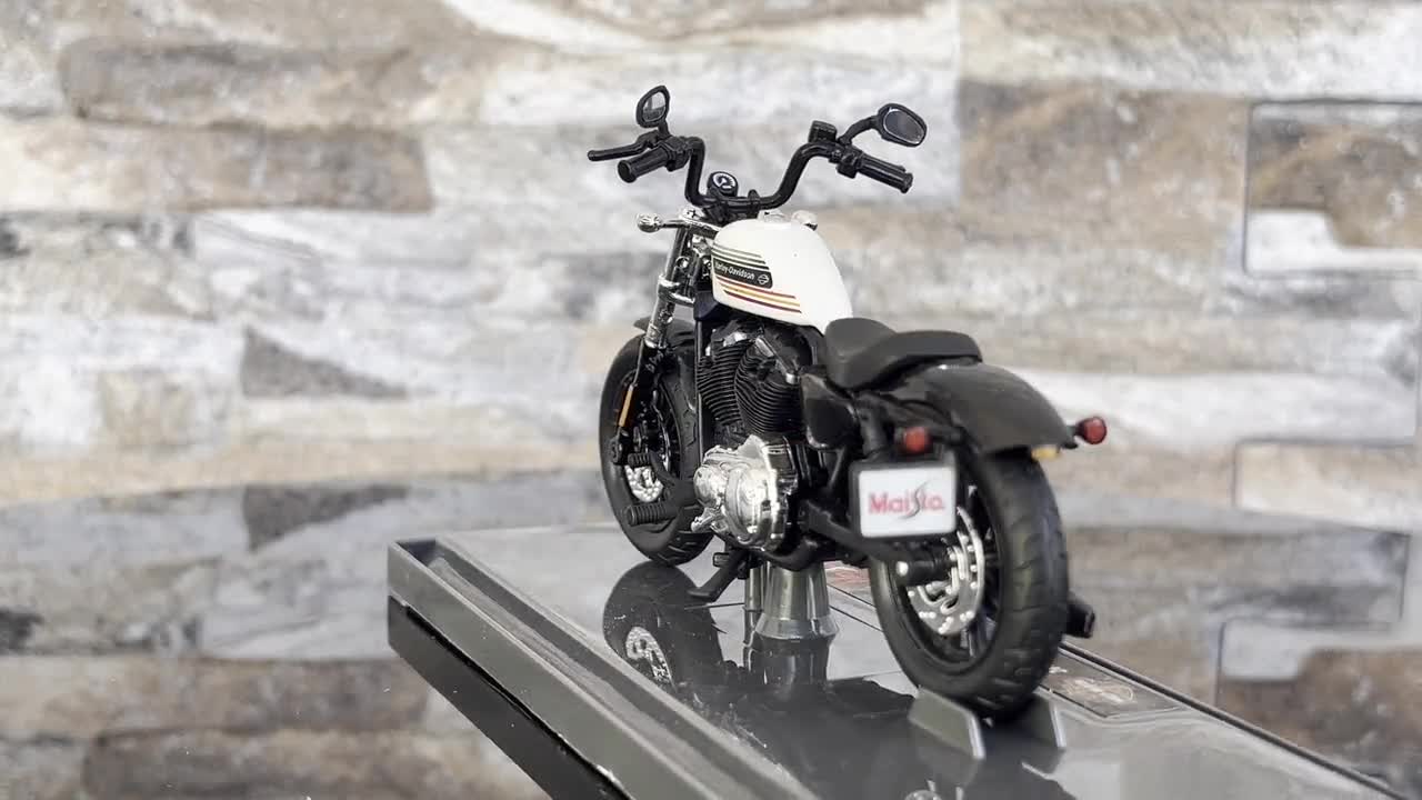 Harley Davidson 2018 Forty Eight Special, Model Motorcycle, 1/18