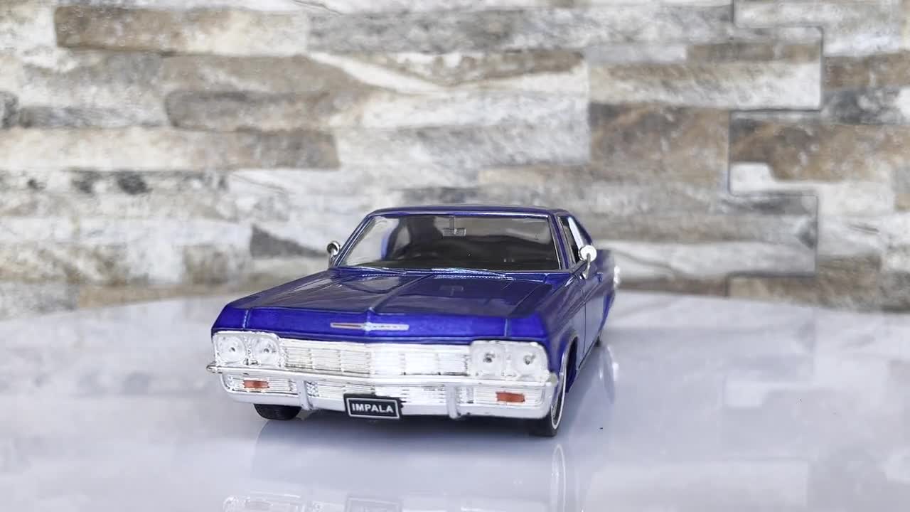 1965 シボレー インパラ SS 396 | モデルカー | 1/24 ダイキャストカー