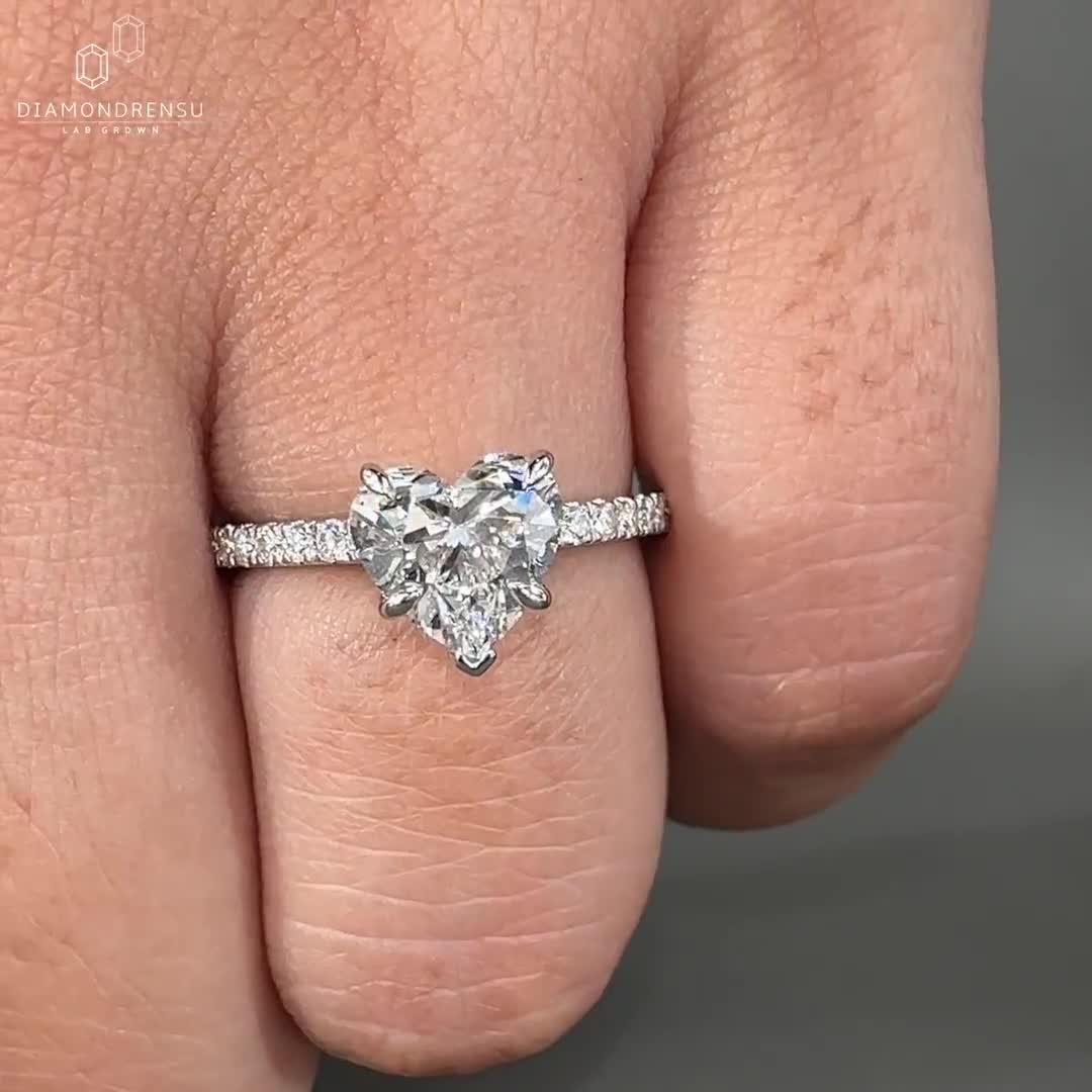 IGI Certified 1.51 CT Heart Shape Lab Grown Diamond Engagement
