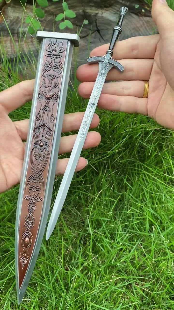 Ludwig's Holy Sword Replica: Zinc Alloy Miniature Greatsword (11.8