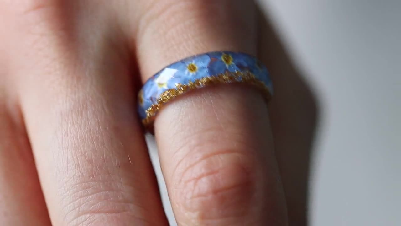 忘れな草樹脂リング、本物の花と金/銀/銅のフレーク - Etsy 日本