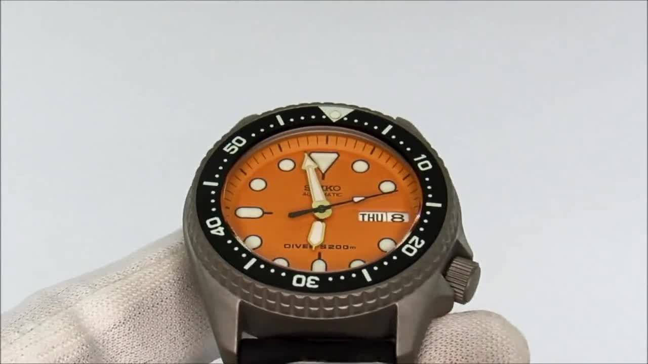 ヴィンテージウォッチ セイコー SKX013 モッドダイバーズウォッチ NH36
