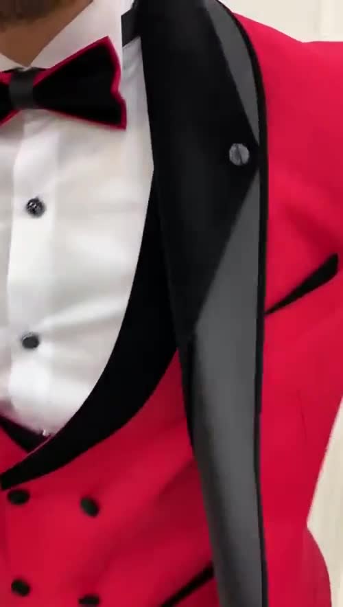 レッドスリムフィットスーツ：ショールラペル、ブラックパンツ - 3