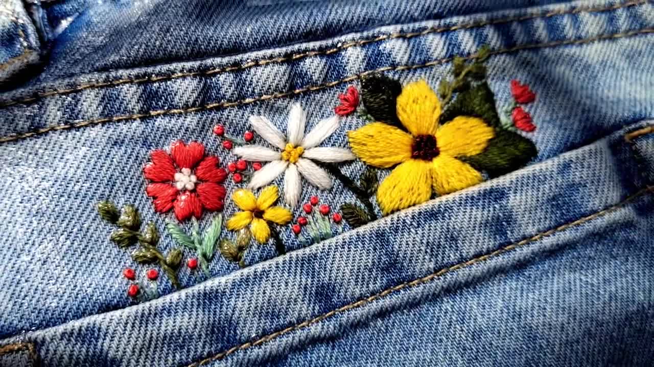 赤い花のポケット刺繍キット：ジーンズステッチパターン - Etsy 日本