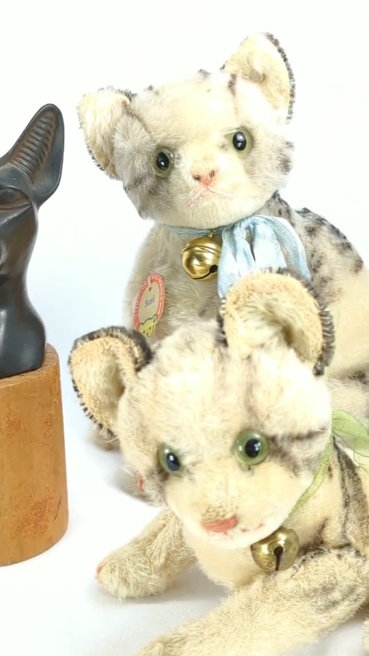 Steiff Cat Kitty With Ids Largest 9 Inches Fully Jointed Tabby