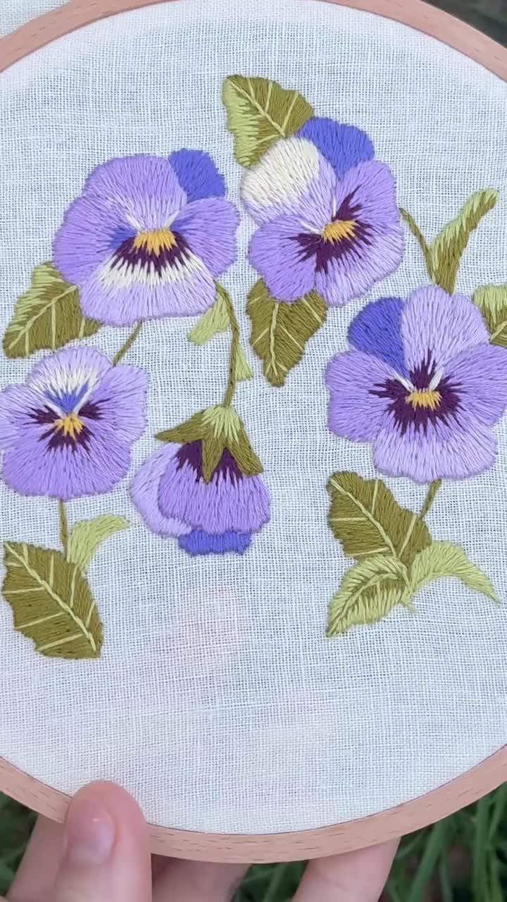 パンジーの刺繍パターン、春の花のニードルペインティング（PDF