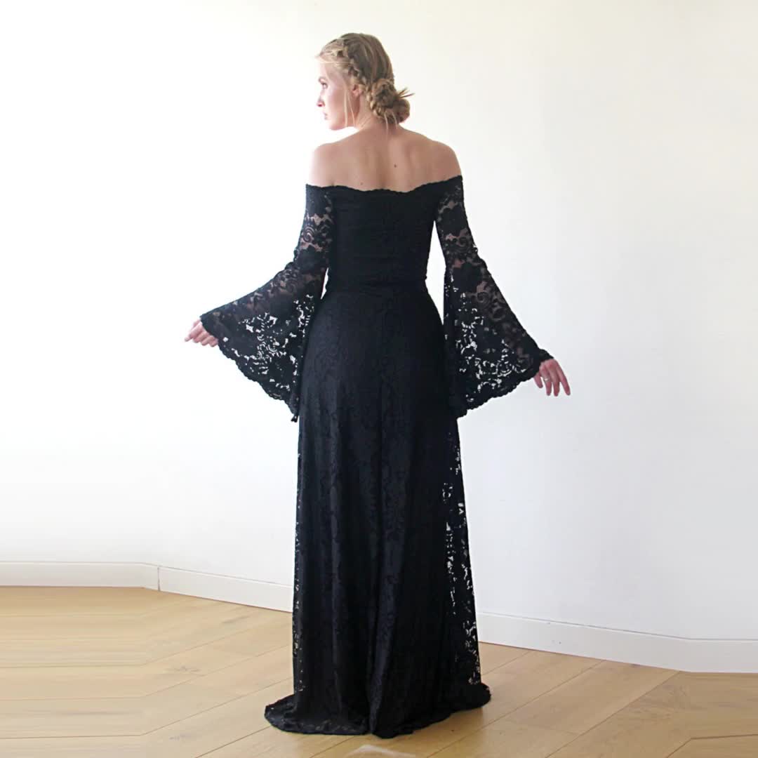 bell sleeve maxi dress black Off-Shoulder Lace Dress: Long Sleeves, Bohemian Formal Gown Size:28W | 28-30L Size medium measures 60.5 FOURTHJULYSALE Black Wedding Dresses Satin