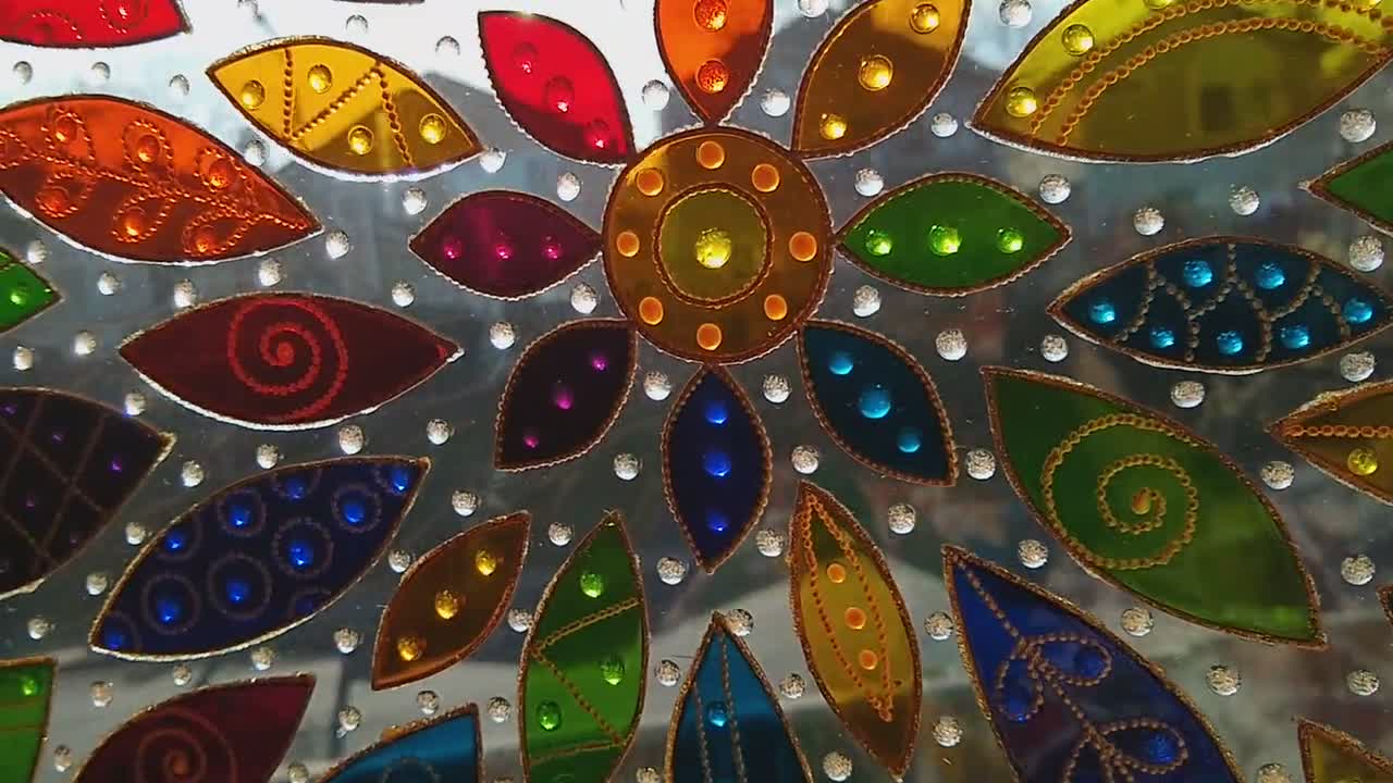 抽象的な花のガラス絵画：3Dステンドグラスアート、虹色（21インチ×17