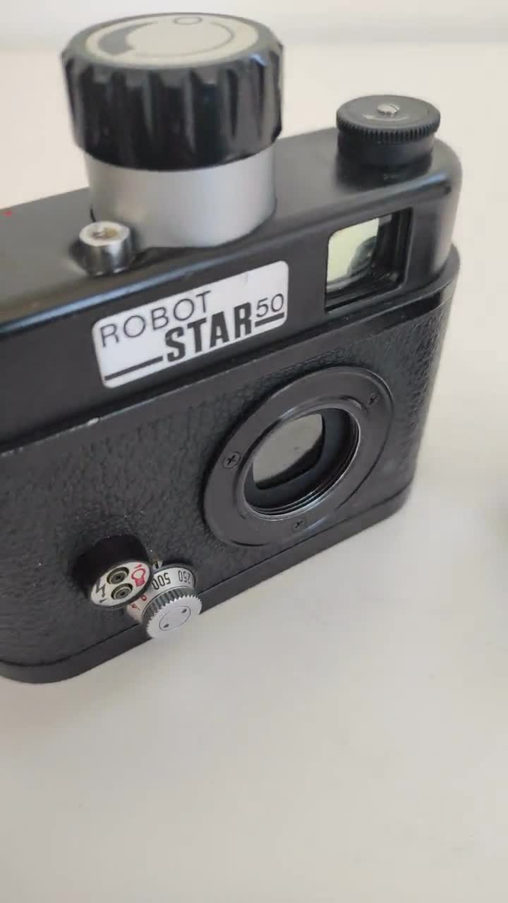 ロボットスター50フィルムカメラ：ドイツ製、シュナイダーレンズ