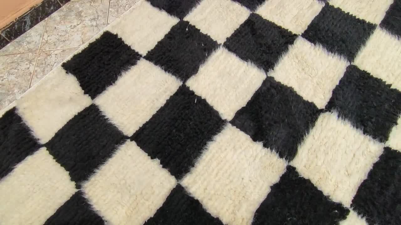 早い者勝ち☆CDF etendu France ラグ マット ブラック ホワイト Large Black & White Checkered Moroccan Rug – Hand-knotted Wool